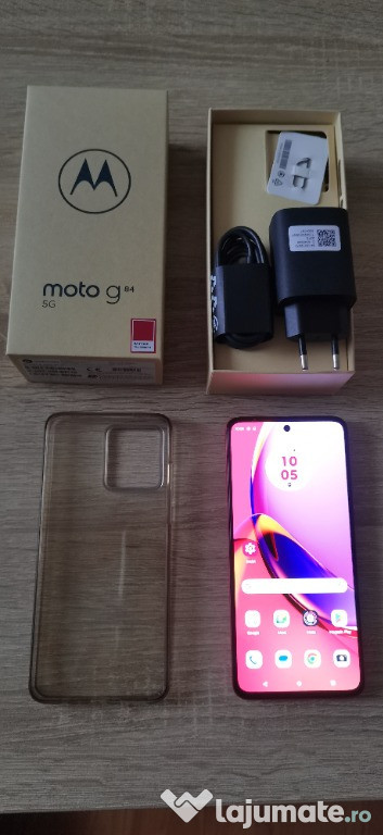 Motorola g84 5G, încă 1 an garanție, stare impecabila,