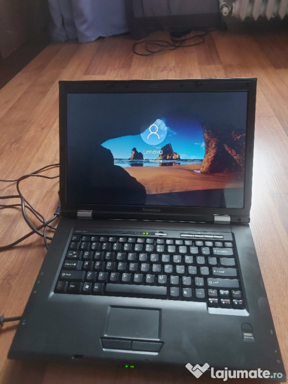 Laptop Lenovo 3000 N200 cu Windows 10