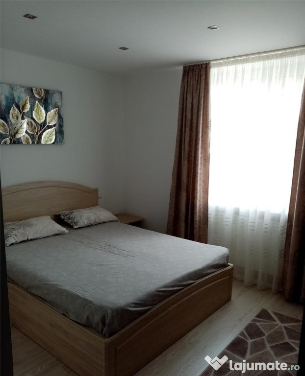 Apartament cu 2 camere,zona Ozana