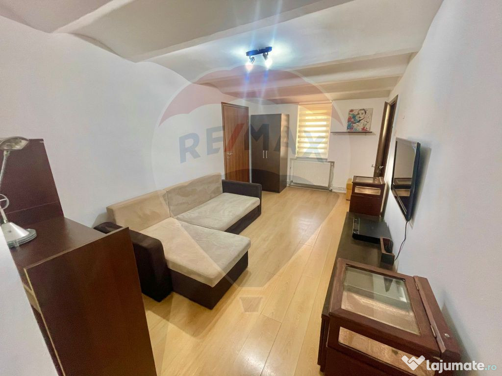 Apartament cu 2 camere zona ULTRACENTRALA