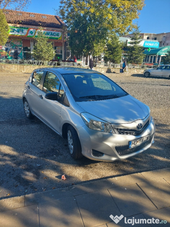 Toyota Yaris 1.3,98cp.benzină