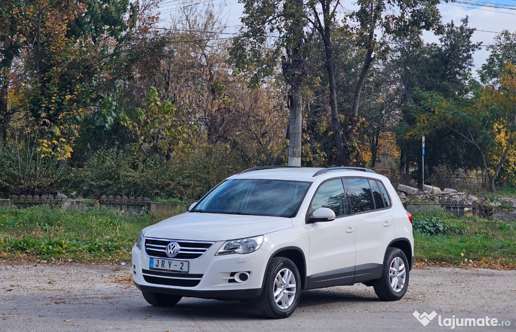 VW Tiguan 1.4TSI BlueMotion Navigatie ÎncălzireScaune Clima Bluetooth