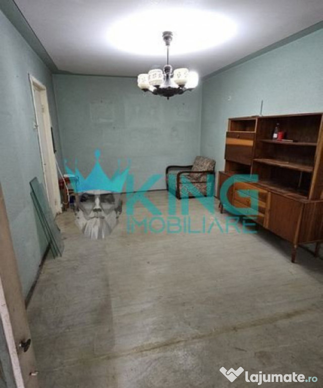 Gorjului | 2 Camere | Necesita Renovare | Balcon | Proximita