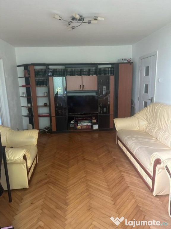 Apartament 2 camere Gemenii,zona verde,parter,86500 Euro