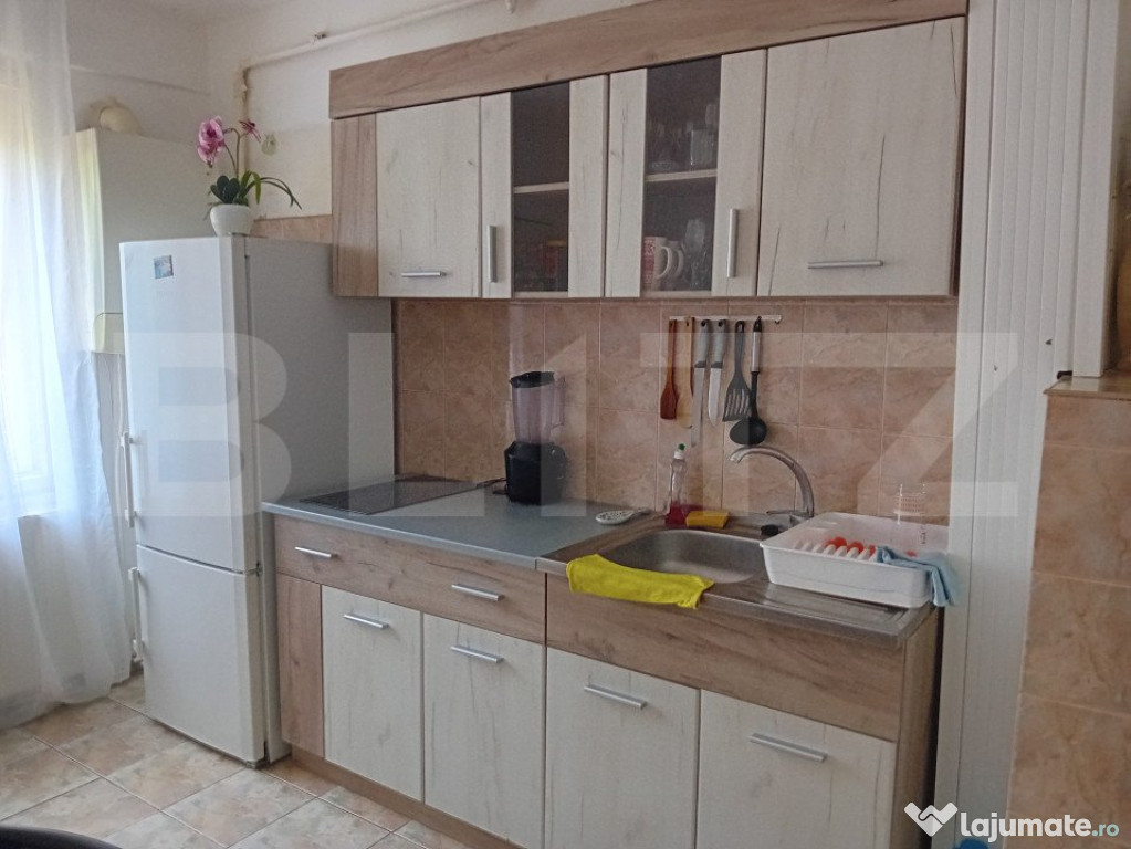 Apartament cu 3 camere, 70mp, zona Dumbrava 2