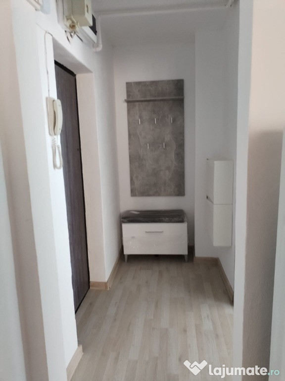 Apartament de inchiriat