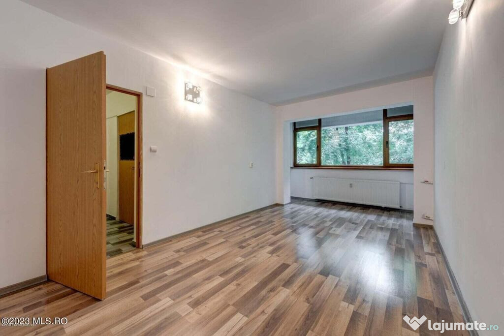 Inchiriere apartament 3 camere vis a vis de Park Lake