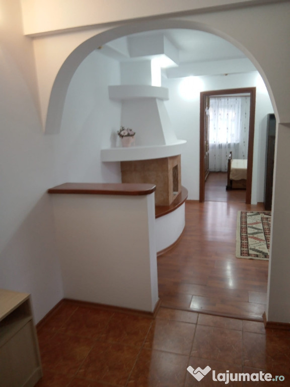 Închiriere apartament 2 camere Piatra Neamț zona centrala