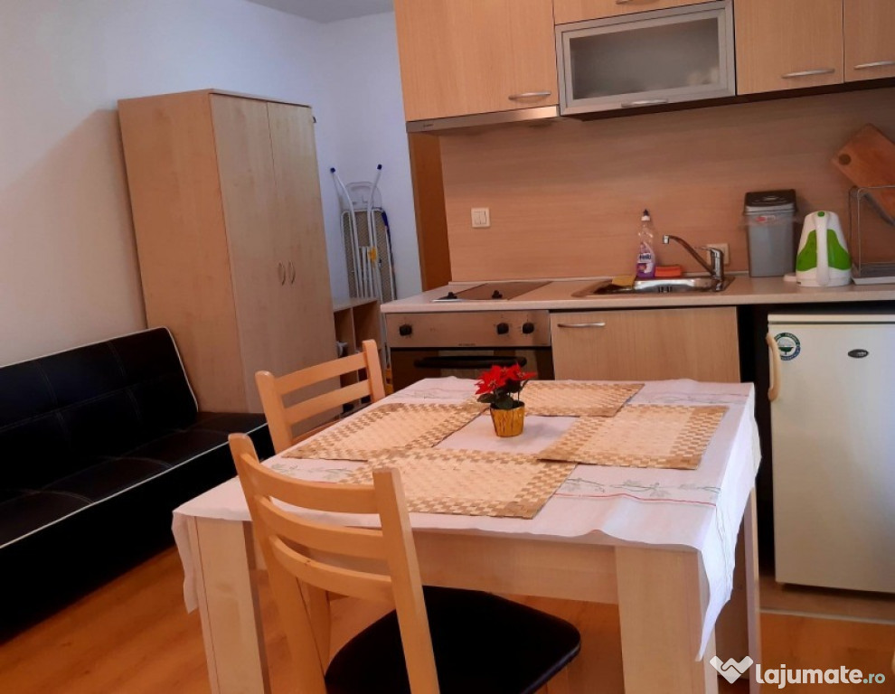 Apartament cu o camera in zona Piata 700