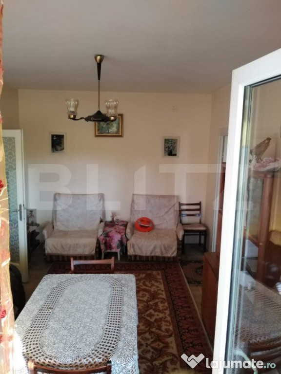 Apartament 2 camere, zona Democratiei