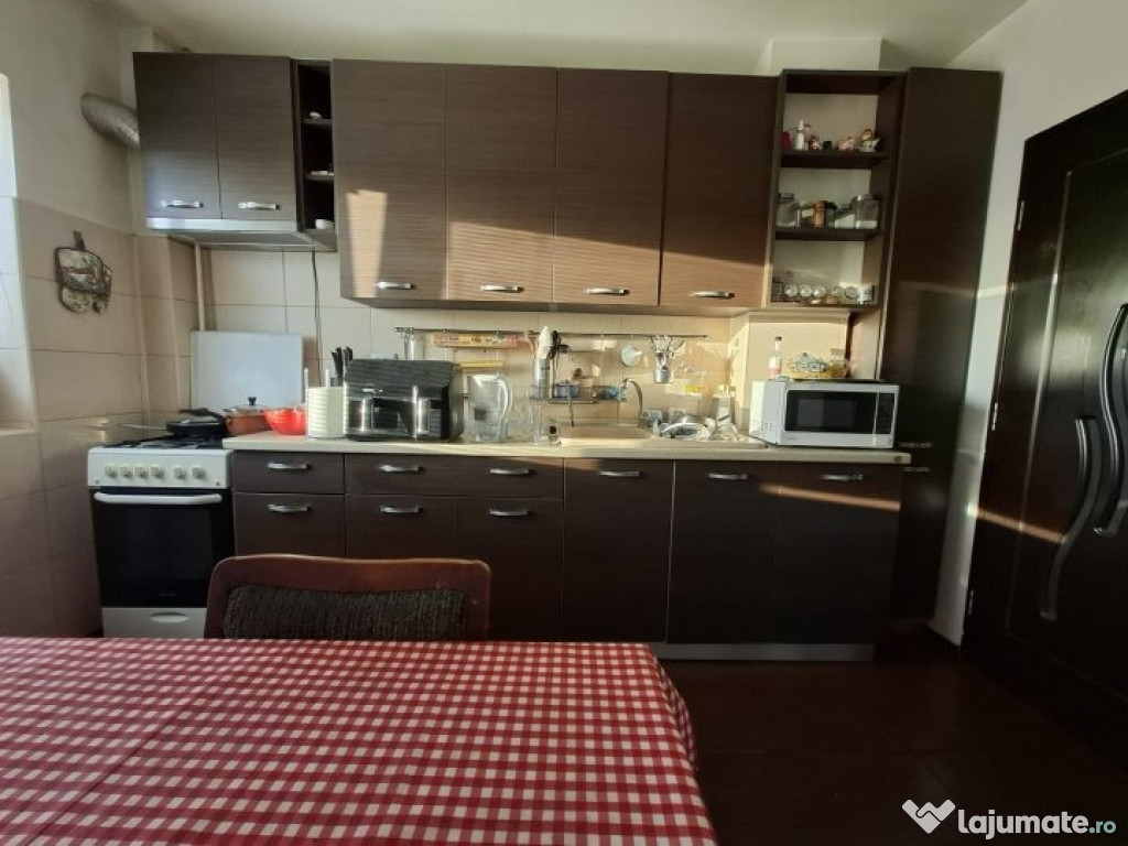 Piata Muncii, Apartament 3 camere.