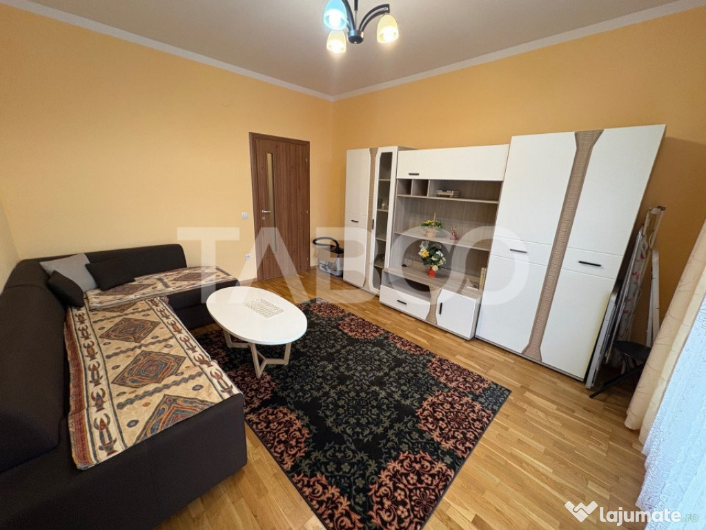 Apartament 2 camere decomandate Piata Cluj 2 balcoane 50 mpu