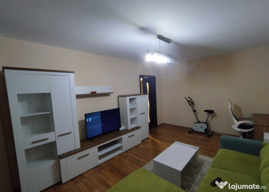 APARTAMENT 3 CAMERE/ ZONA ULTRACENTRALA/ PLOIESTI