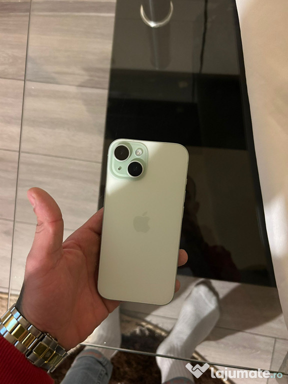 Vând IPhone 15 128G