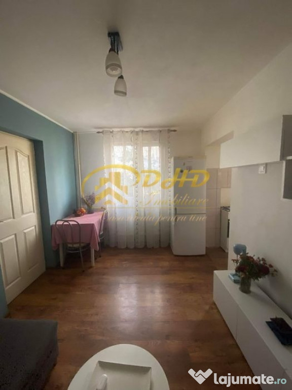 Apartament 3 camere de inchiriat, tatarasi