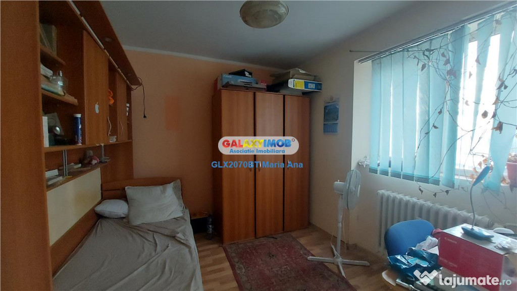 Apartament 4 camere, etaj 1, zona Rapsodia!