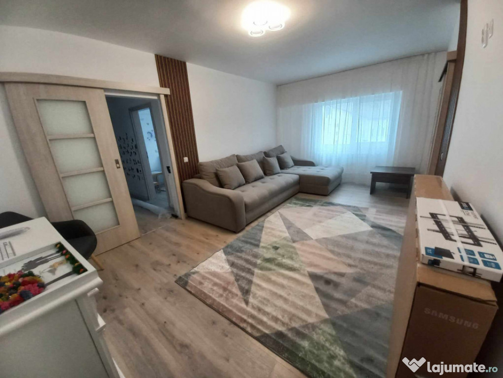 Zimbru - Apartament 4 camere, 94mp, etaj intermediar