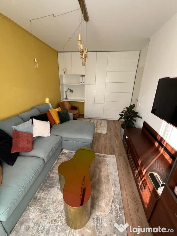 Apartament cu 2 camere, decomandat - zona Bartolomeu