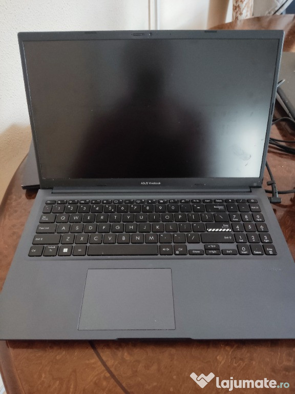 Vand Laptop Asus Vivobook 15''