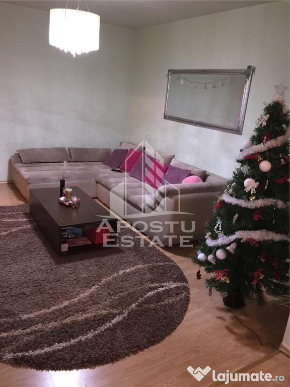 Apartament 3 camere deosebit,decomandat,zona Take Ionescu