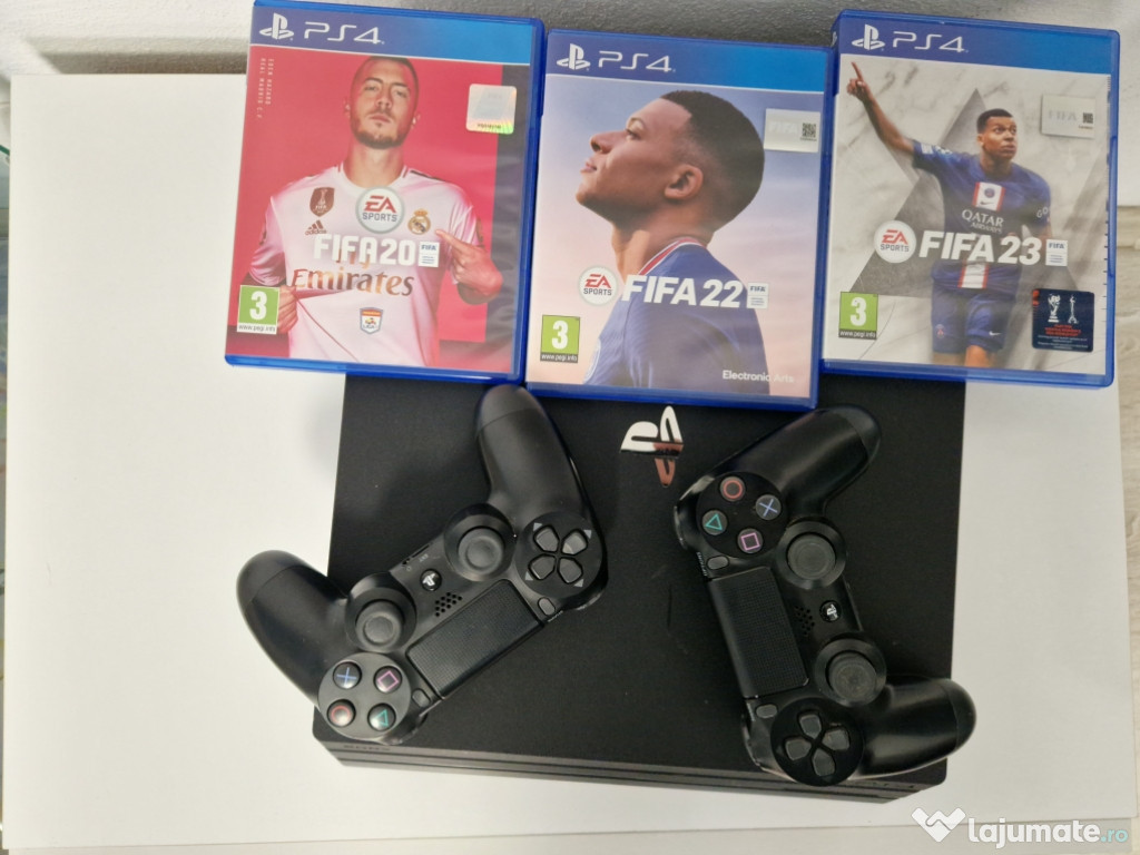 PS4 1TB + 2 CONTROLLERE și 3 jocuri