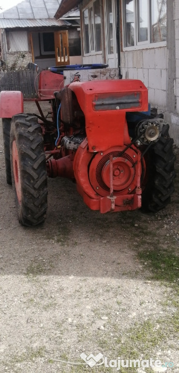 Schimb tractor articulat