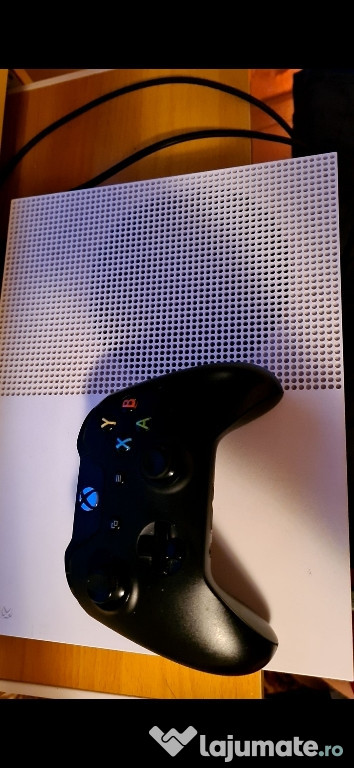 Vând sau schimb xbox one s