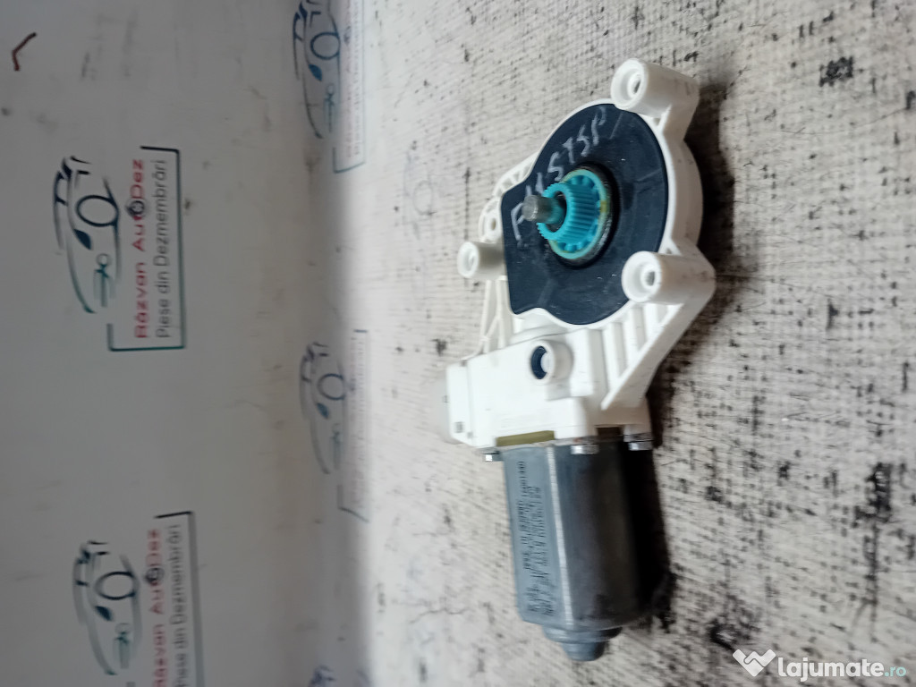 Set centuri spate stanga-dreapta Skoda Superb 2 2012