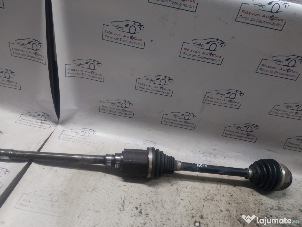 Grila ventilatie centrala Mercedes E-Class 2010