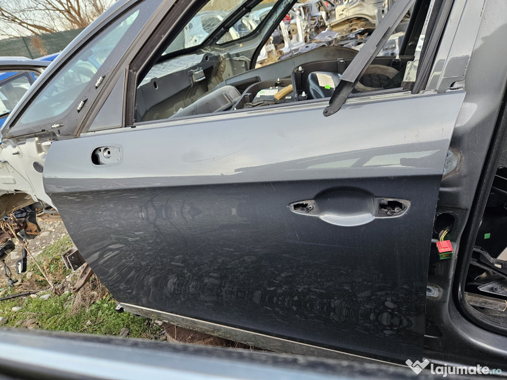 Maner exterior stanga spate Volkswagen Golf 7 2015
