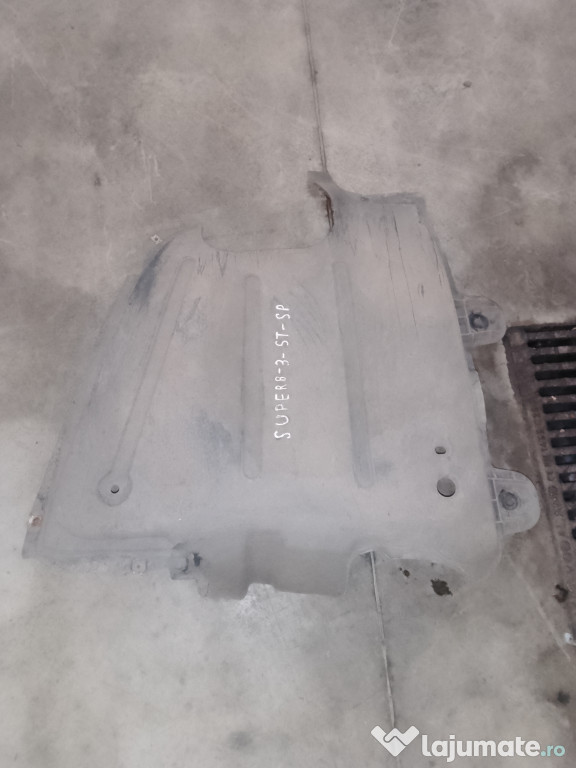 Pâsla capotă Citroen C4 Grand Picasso 2015