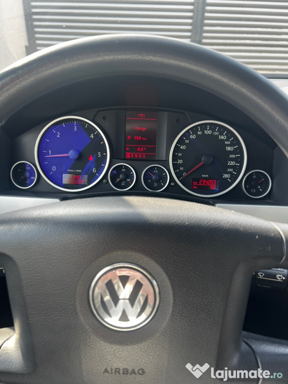 VW Touareg 7LA R5 2009