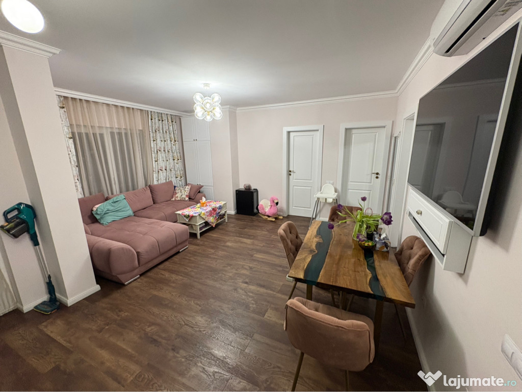 PF vând apartament cu 3 camere in Grand Park Sud Bună Ziua