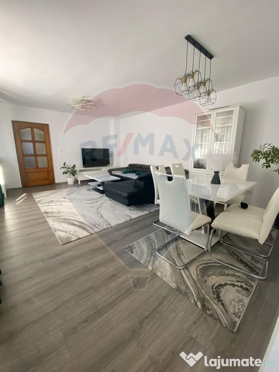 Casă / Vilă cu 4 camere de vânzare