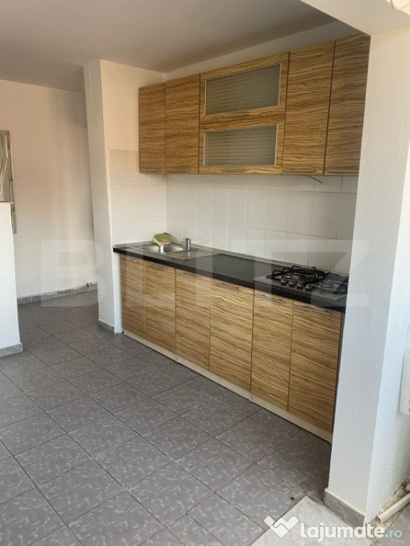 Apartament 2 camere, decomandat, 48 mp