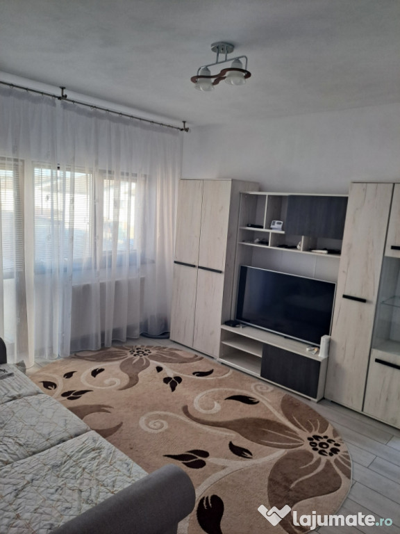 Apartament cu 2 camere in Sanpetru