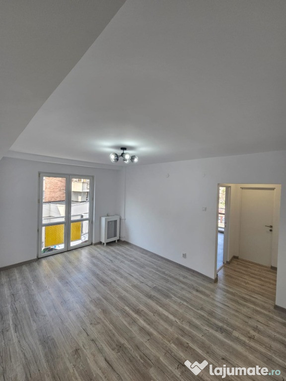 Vânzare Apartament 2 Camere – Ultracentral, Ploiești