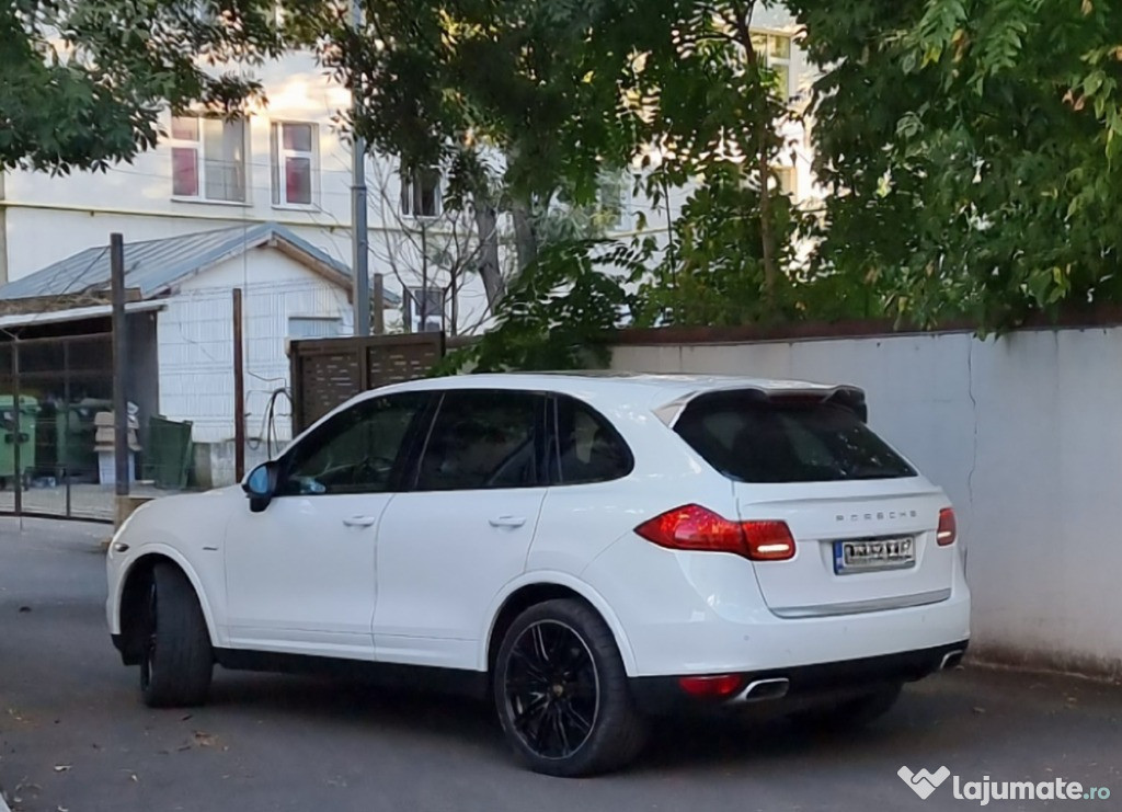 Porche Cayenne Platinum Edition