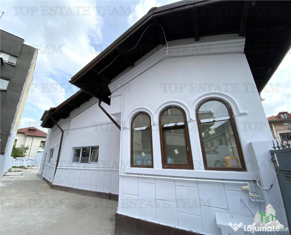 Casa renovata de in zona Stefan cel Mare
