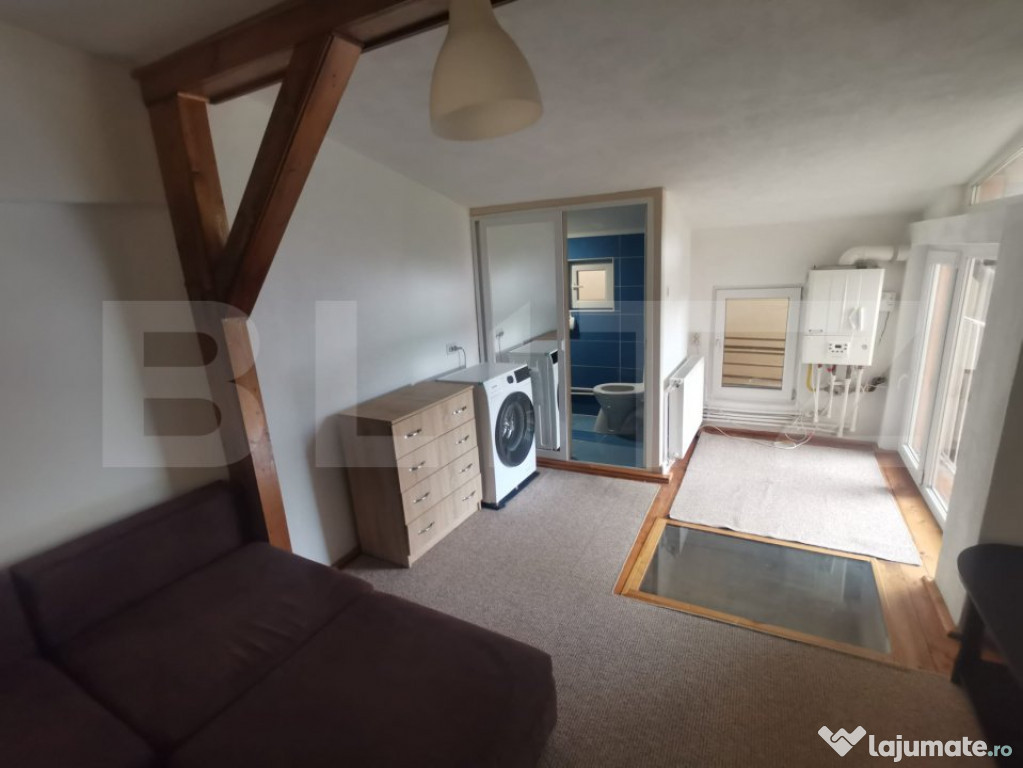 Apartament cu 2 camere, 45 mp, parcare, curte, zona Sigma Zo