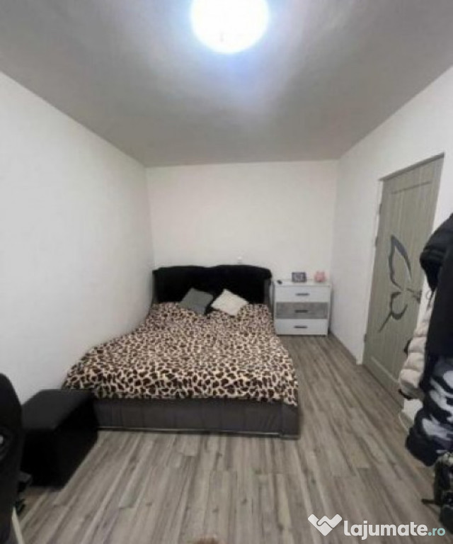Apartament 2 camere - zona Brotăcei