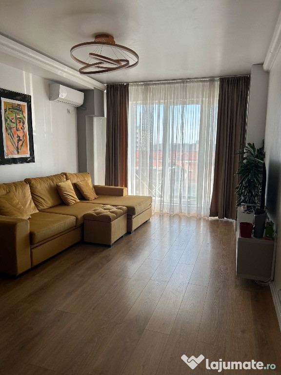 Apartament 2 camere, complex Estic Park, loc de parcare inclus