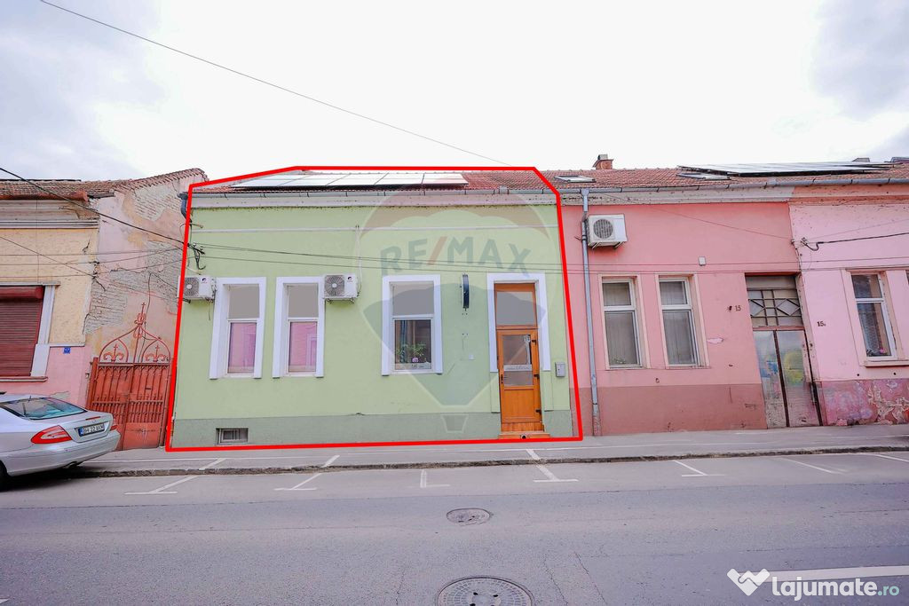 De vânzare clădire cu 7 camere în zona Ultracentrală