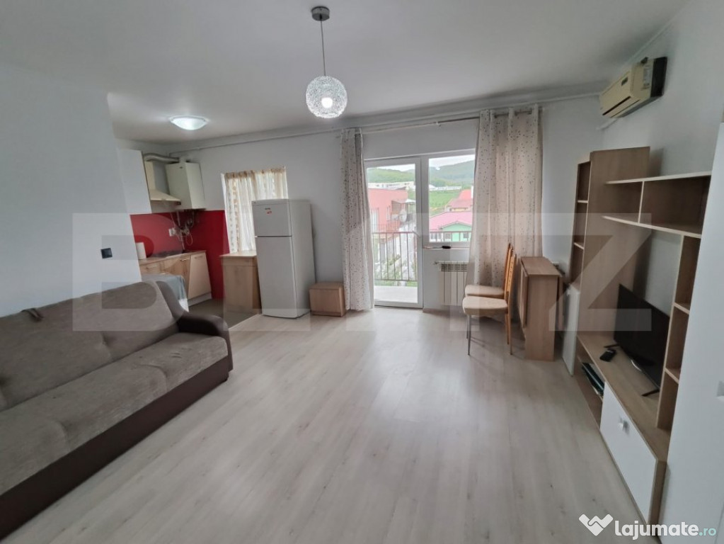 Apartament 2 camere, 2 balcoane, mobilat, parcare, zona capa
