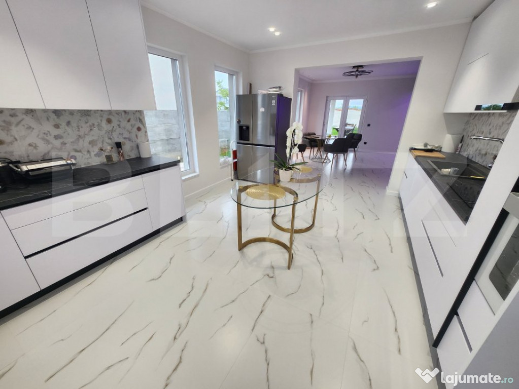 Casa individuala cu 4 camere,120 mp utili,500 mp teren,Deal