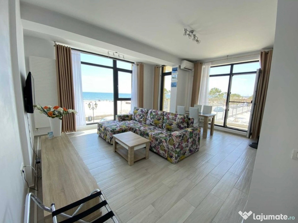 Apartament 2 camere, cu vedere la mare+ loc parcare