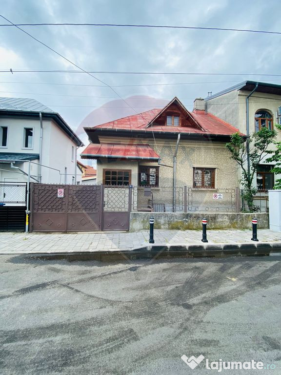 DE INCHIRIAT Casă / Vilă cu 4 camere în zona Floreasca...