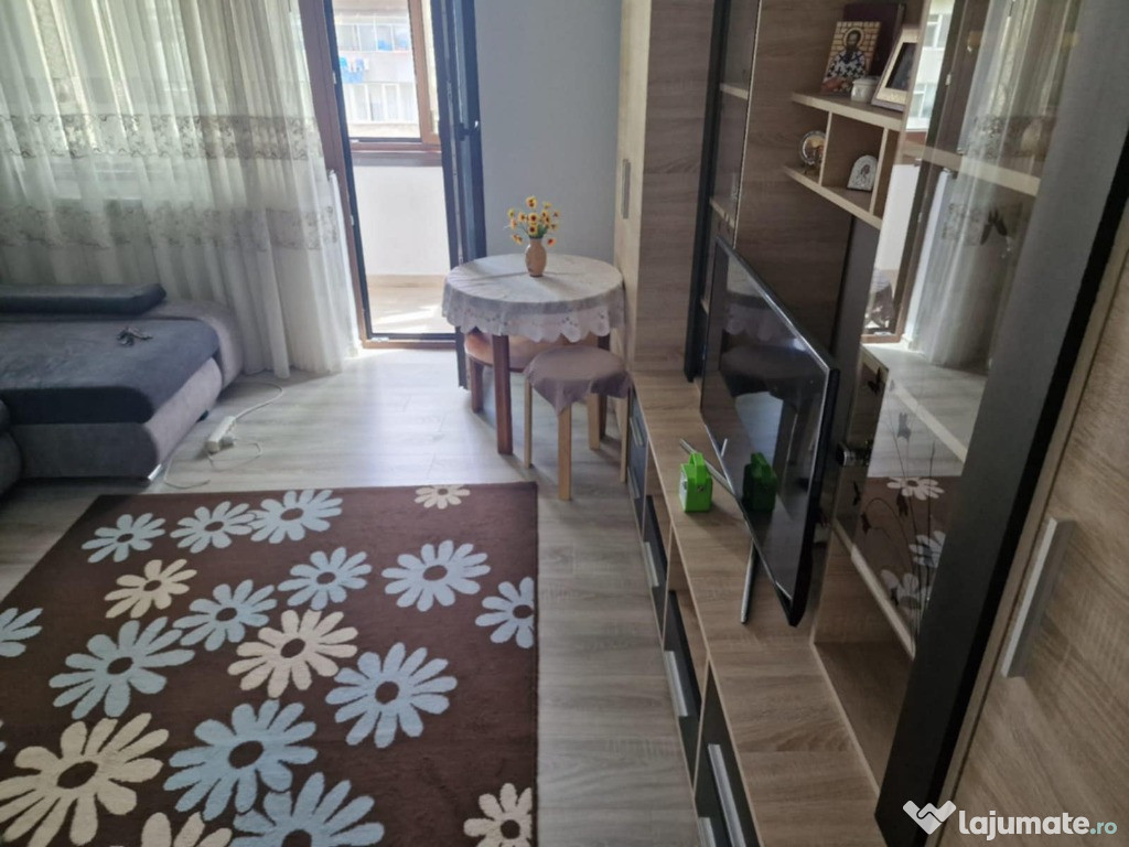 Apartament 2Camere Asirom lux la cheie 45mp mobilat utilat etaj 4 pod