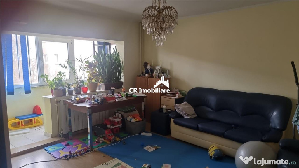 Apartament 3 camere Pacii