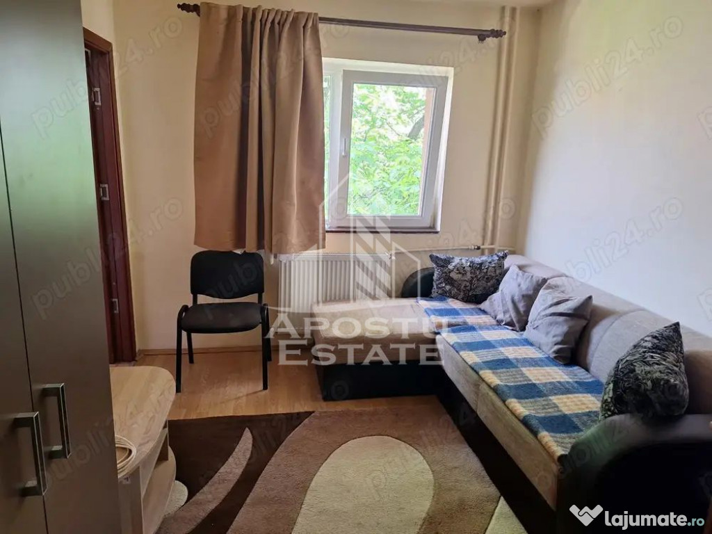 Garsoniera de inchiriat in zona 700